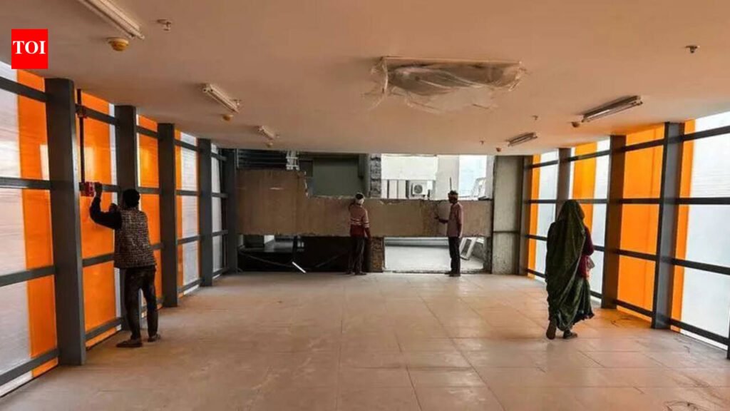 Beam blocking access, metro skywalk linking Sector 51 and Sector 52 stations delayed once again | Noida News