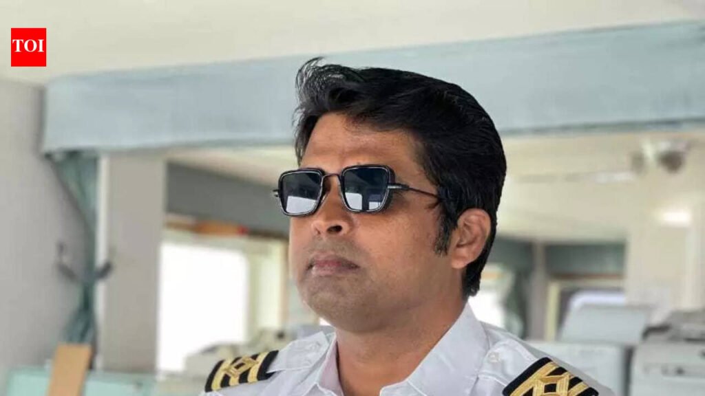 Family prays as Odisha man remains stranded in ship on the Gulf | Bhubaneswar News