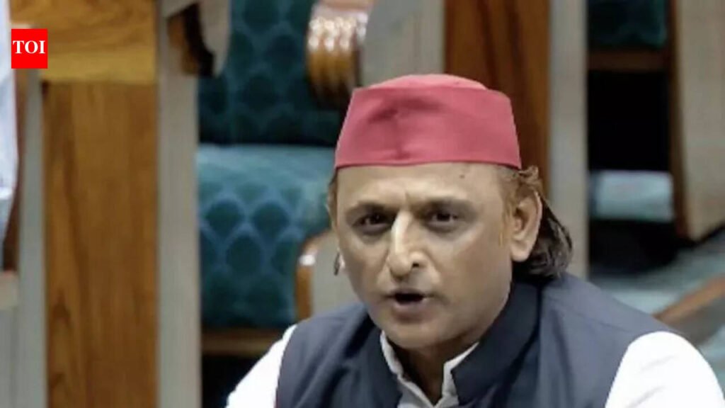 Akhilesh accuses BJP of corruption and lawlessness | Lucknow News