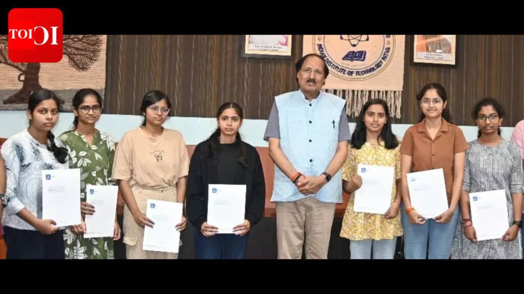 7 women students of IIT-P selected for scholarship | Patna News