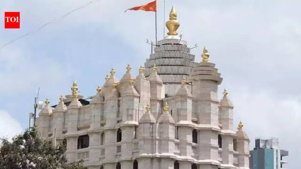 Mumbai’s Siddhivinayak temple worker caught stealing money from donation boxes | Mumbai News