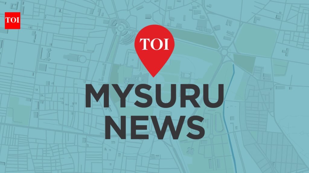 Civic workers return lost gold ring to owner in mandya | Mysuru News