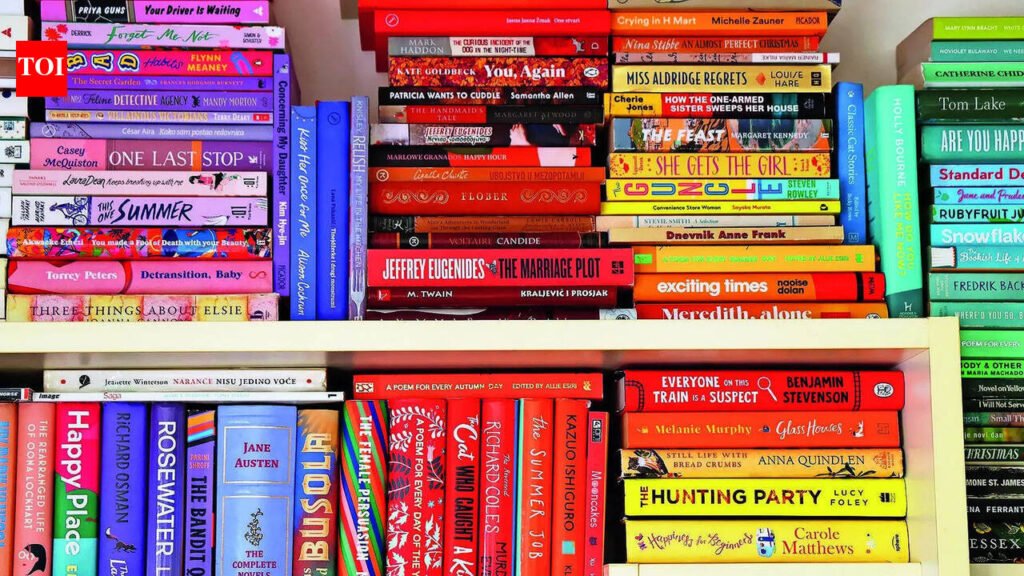 Crime branch busts pirated books racket | Delhi News