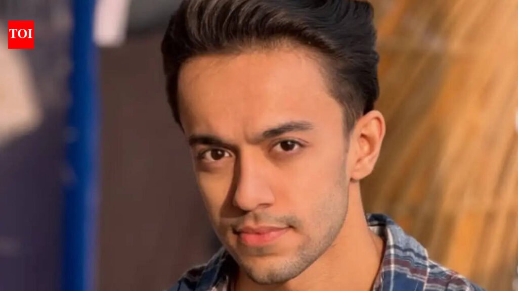 Dhurandhar 2: ‘Dhurandhar’ actor Hirav Mehta recalls Flipperachi shoot, says, ‘Akshaye Khanna has this amazing aura’ | Hindi Movie News