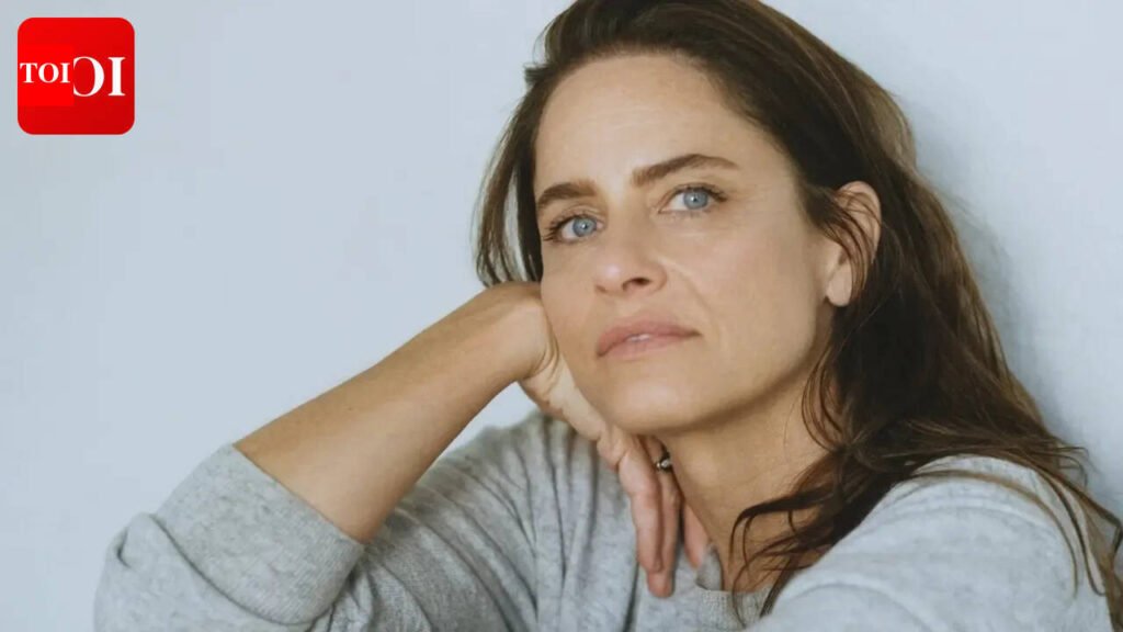 ‘A Lot Like Love’ star Amanda Peet opens up about breast cancer diagnosis – ‘I’m doing great’ |