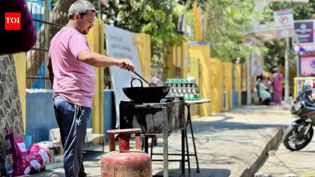 LPG shortage hits Chennai’s eateries, prices of tea and snacks double | Chennai News