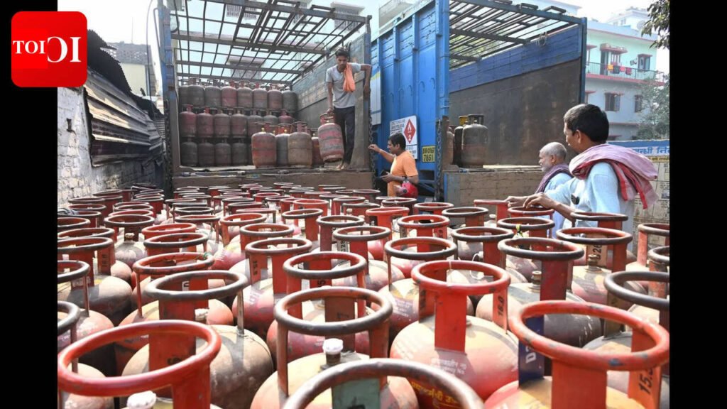 Nalanda DM dismisses LPG shortage rumours | Patna News
