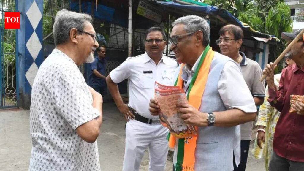 Outreach by MLA aspirants adds colour to last March weekend | Kolkata News