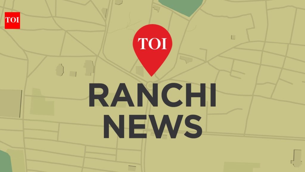 Mountaineer reaches Ramgarh on cycle journey | Ranchi News