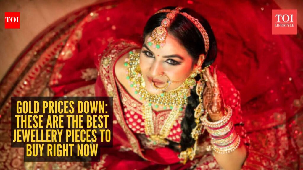 5 must-buy gold jewellery items for brides of 2026