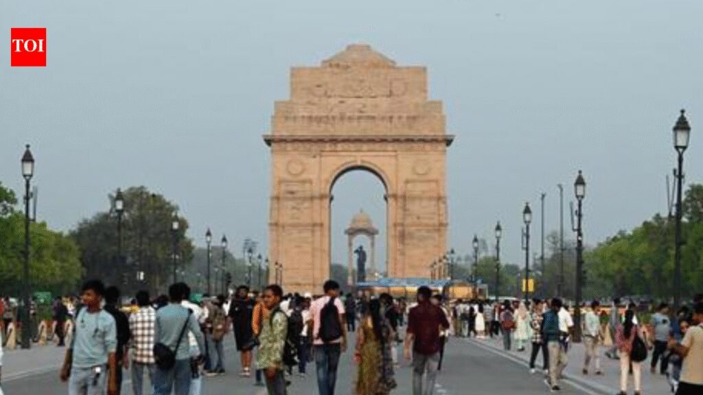 Delhi weather: Despite cooler 2nd half, this March could end as warmest in 4 years | Delhi News