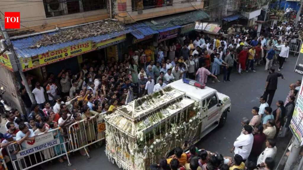 Rahul Arunodoy Banerjee: Rahul’s lungs filled with water, sand: Cops. Fell while trying to save co-actress: Unit member | Kolkata News