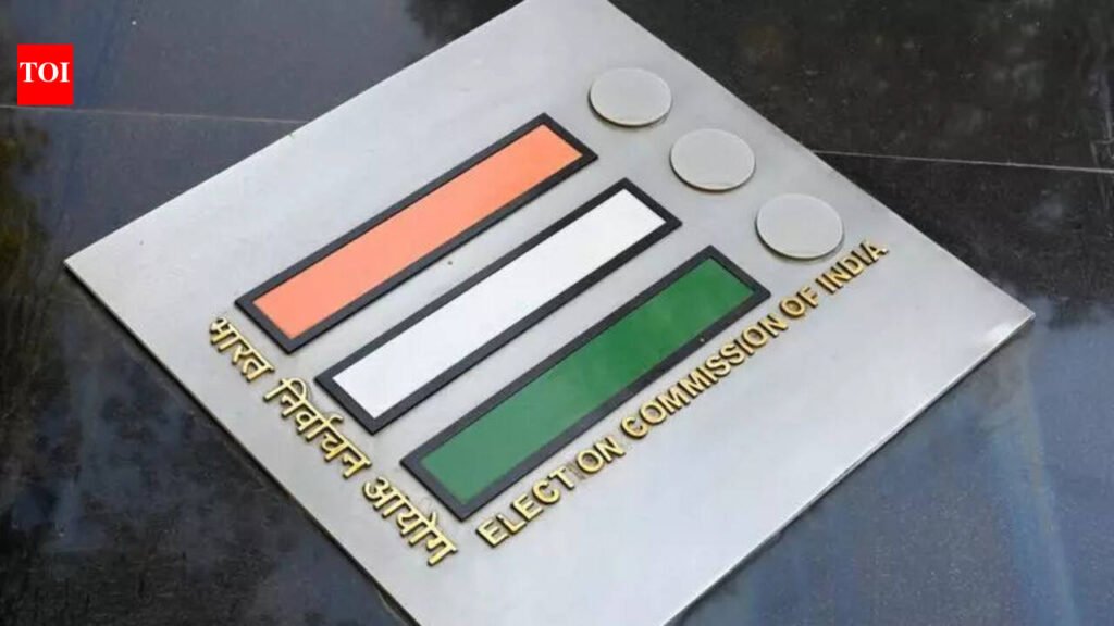 Lack of trust? EC turfs out its own senior officials | Kolkata News