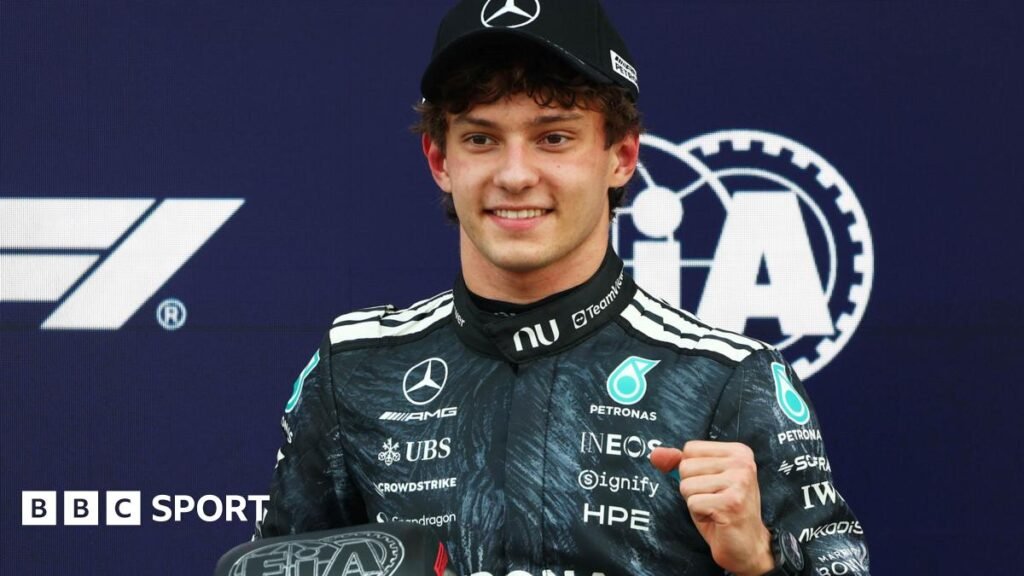 Japanese Grand Prix: Kimi Antonelli beats George Russell to Suzuka pole