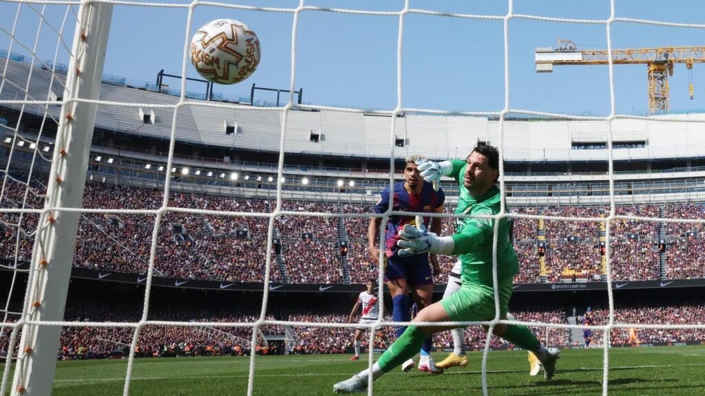 Araujo header and Garcia heroics secures Barcelona’s narrow win over Rayo