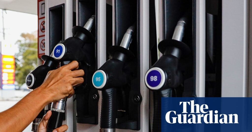 Petrol theft expected to rise in Australia as police call for more CCTV and prepaid pumps | Petrol prices