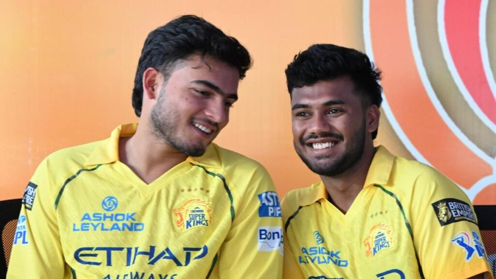 Dhoni offers a pragmatic advice to CSK rookie Prashant
