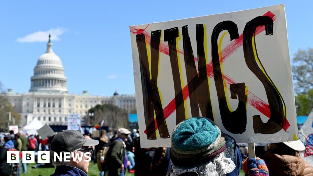 No Kings protesters gather across the US as Bruce Springsteen joins rally