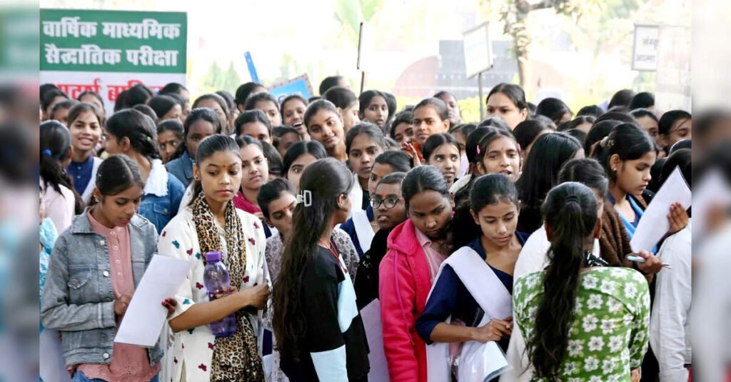 81.79% students pass Bihar School Examination Board’s Class 10 exam; CM says girls performed well, ETEducation