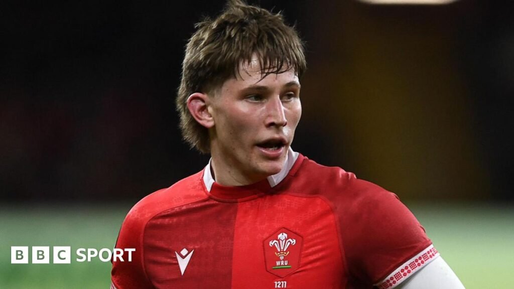 Six Nations 2026: Wales recall wing Ellis Mee to face Ireland
