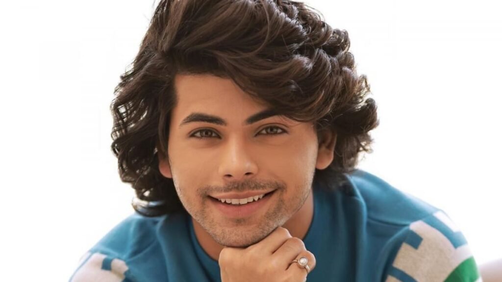 Fans, Siddharth Nigam Is Shooting For A Web Series In Bareilly | Movies News