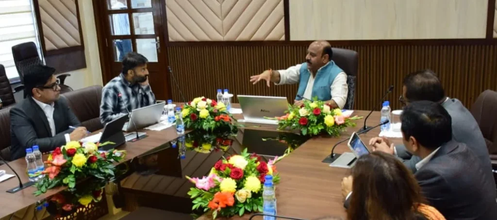 Deputy Chief Minister calls for skilling J&K youth for local, national, international job markets – Rising Kashmir