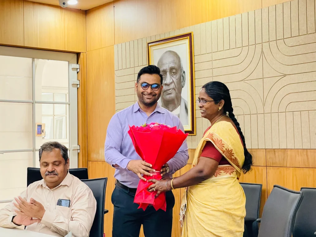 Alok Panday takes over as Deputy Director, DG Corporate Affairs – Rising Kashmir