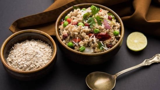 Healthy Oats Upma Recipe for a Nutritious South Indian Breakfast in Just 10 Minutes