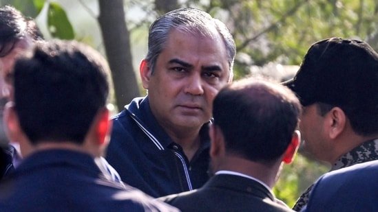 Mohsin Naqvi left agitated and fuming as PSL faces heat for ball tampering row and security issues: Report