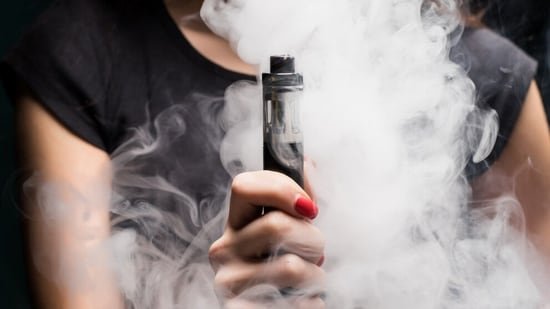 Teen fought for life in coma after sharing a vape, her mom was told she had 24 hours to live: ‘People need to be aware’