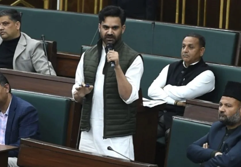 PDP MLA Waheed Para Introduces Bill for New Divisions, New Districts in J&K – Rising Kashmir