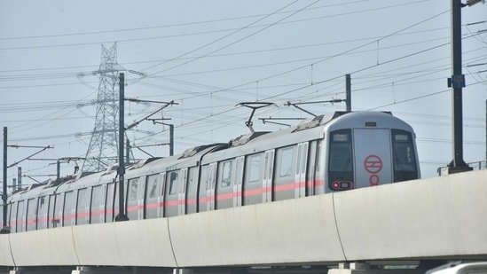 Bengaluru vs Delhi Metro: Man praises ‘remarkable’ connectivity in Delhi, flags civic sense issues among commuters