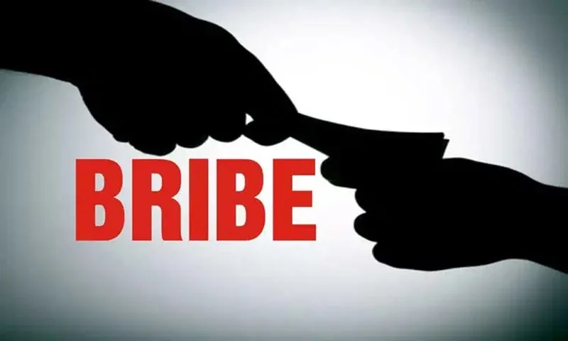 ACB nabs two forest officers in Rajouri for accepting bribe – Rising Kashmir