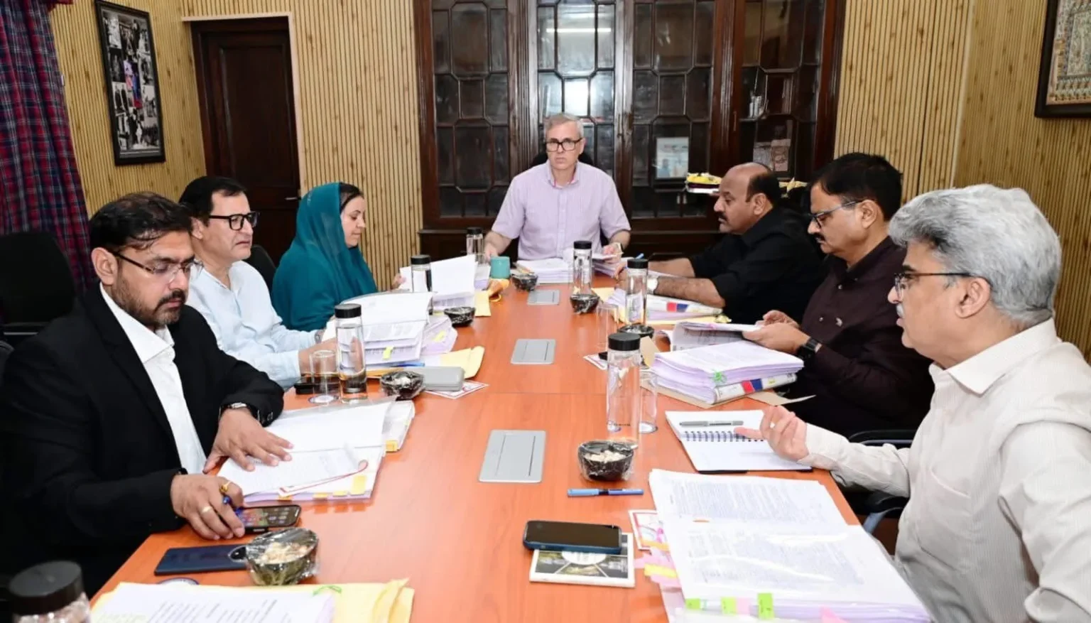 CM Omar chairs Cabinet meet in Jammu, focuses on development plans – Rising Kashmir
