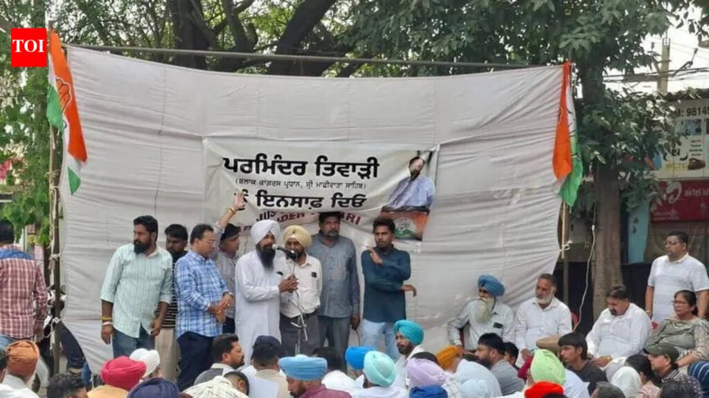 Cong office-bearer’s murder: Kin protest, refuse to perform last rites | Ludhiana News