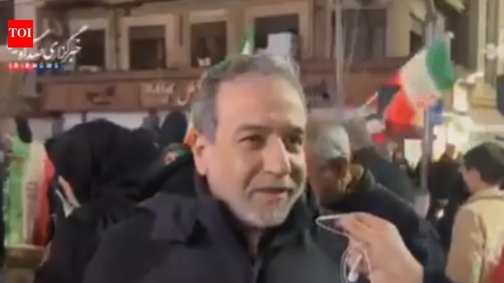 ‘Smiling, mingling, taking selfies’: Iran’s top leaders Pezeshkian and Araghchi | World News