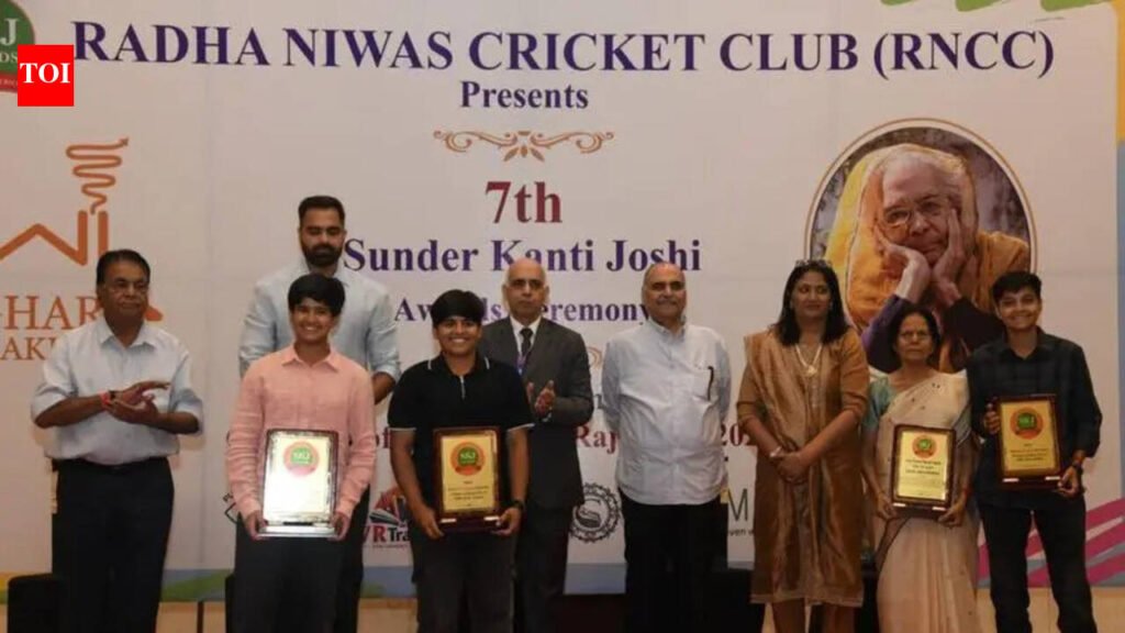 Sunder Kanti Joshi Rajasthan Women’s Cricket Awards: I want to represent India and play in WPL next season, says Dimple Kanwar; Tanika Sharma, Rochelle Yadav, Asha Srivastava-Dutta feted | Jaipur News