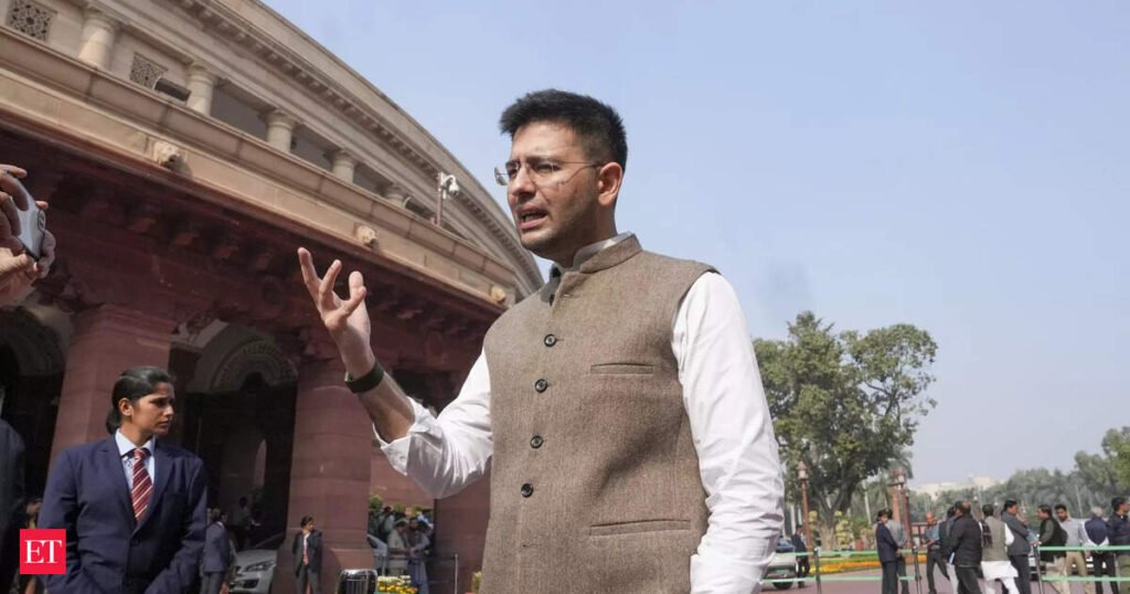 Ex-AAP leader Naveen Jaihind calls Raghav Chadha Kejriwal’s ‘raazdaar’, says whole dispute related to ‘extortion’