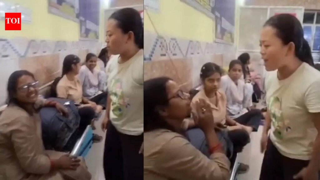 Racial Slurs Against Northeasterners: ‘Momos’, ‘Chinki’ slurs: Northeast dance troupe faces racial abuse, asked to show ‘ID’ for using washroom at Patna station | Patna News