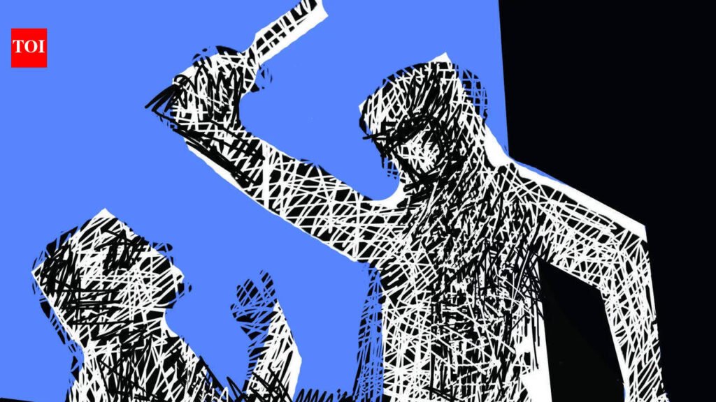 Auto driver held hostage, assaulted over monetary dispute in South City-1 | Gurgaon News