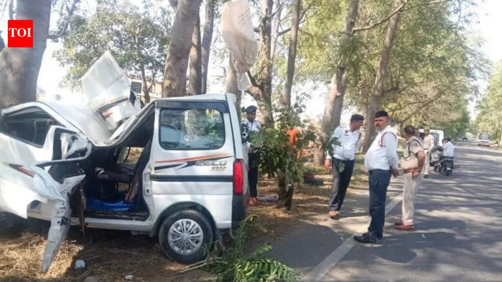 Tyre bursts turn fatal: 4 killed in twin crashes in Fatehabad, Sirsa | Chandigarh News