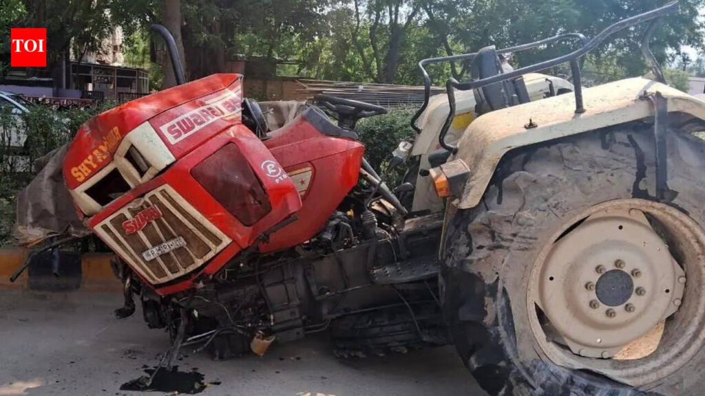 Driver dies after roadways bus crashes into his tractor on NH-9 | Noida News