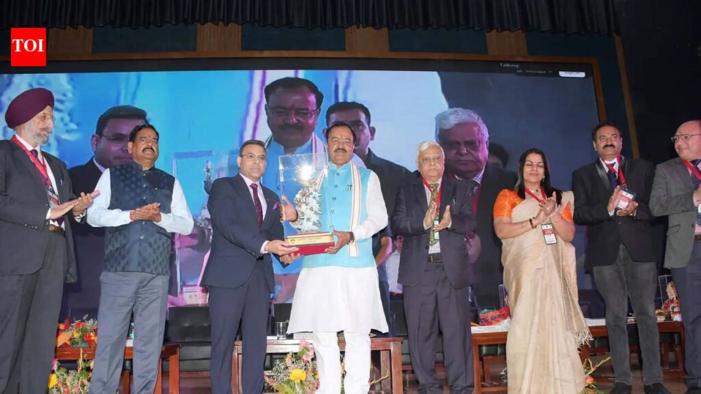 Research needed to tackle challenges, optimise agricultural yield: Maurya | Lucknow News