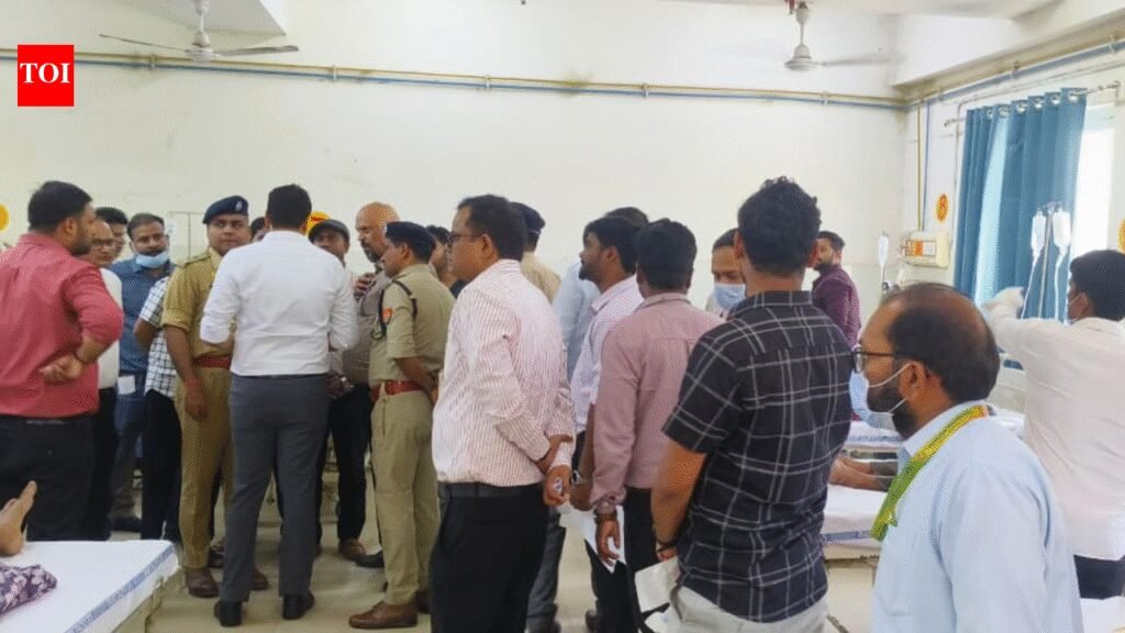 2 killed, 35 injured as bus overturns on Gorakhpur–Varanasi highway | Varanasi News