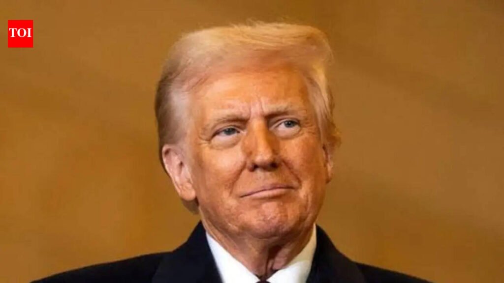 Donald Trump draws thunderous cheers from packed crowd at UFC 327 in Miami in high-profile return to sporting events | International Sports News