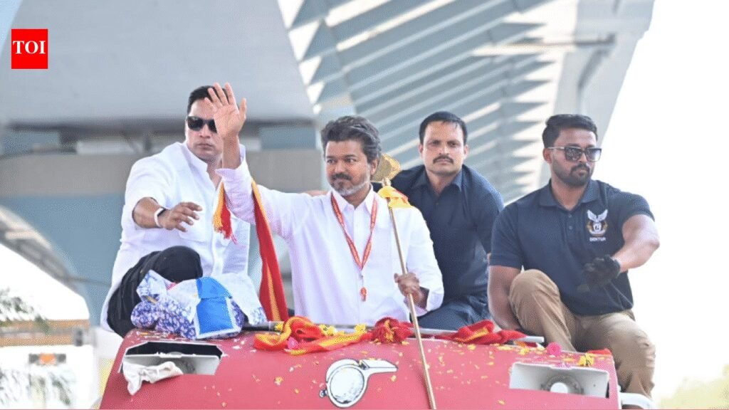 Vijay promises agricultural loan waiver, old pension scheme, permanent jobs for teachers and nurses; and many more | Coimbatore News