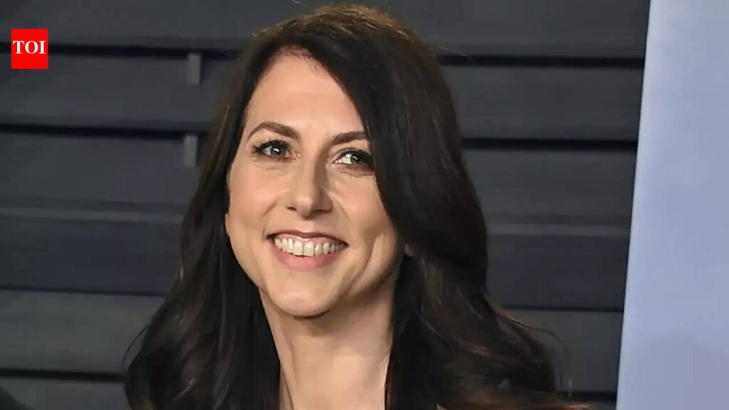 Jeff Bezos’ ex-wife MacKenzie Scott who sold half of her Amazon stake now donates $70 million to Meals on Wheels America to support …