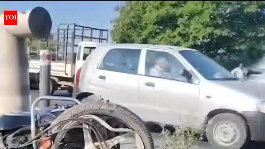 Car coming from wrong-side kills 38-year-old motorcyclist on NH-48 | Vadodara News