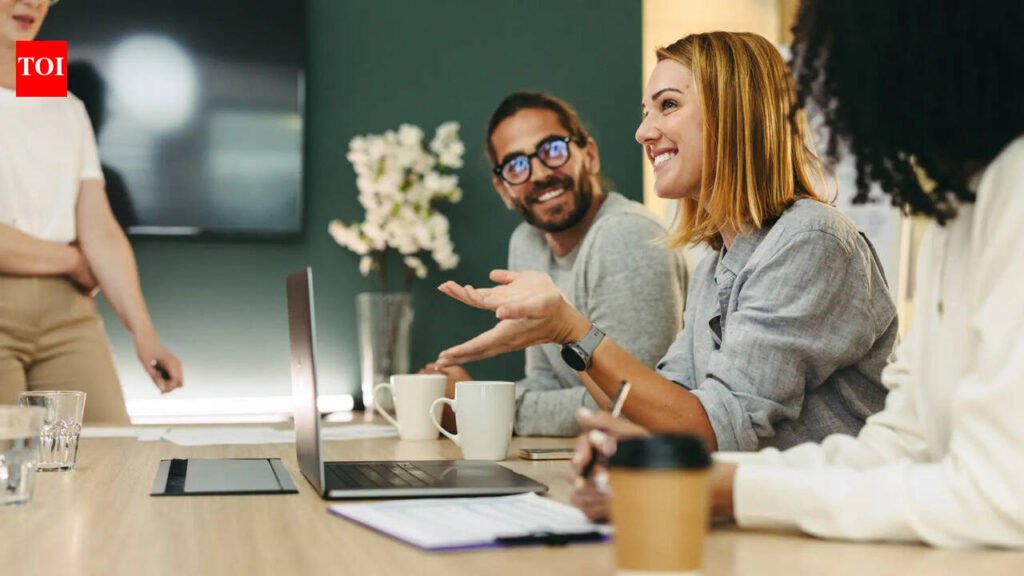 5 things you should never discuss at work