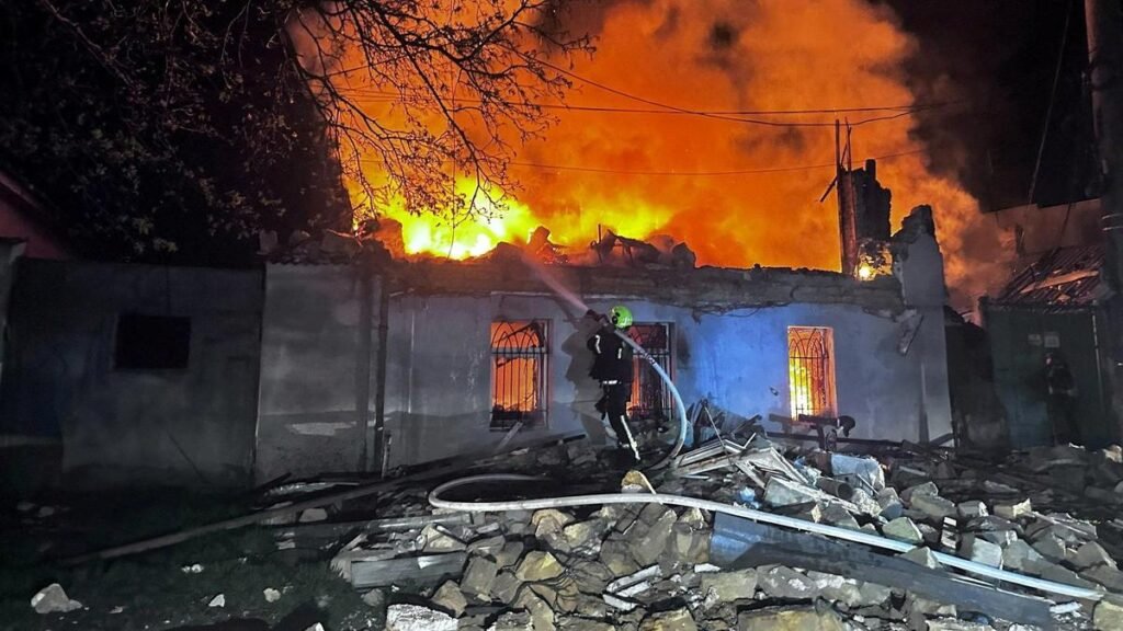 Ukraine, Russia accuse each other of Easter truce violations